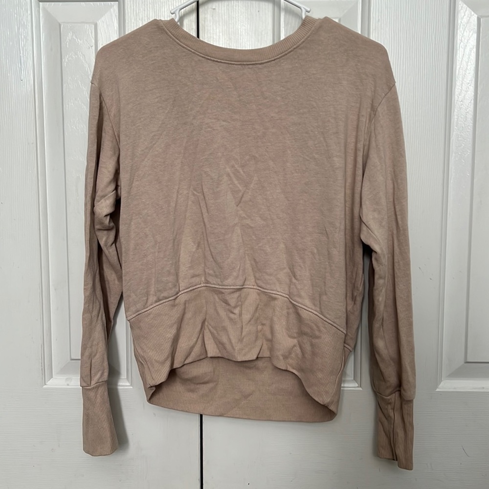 BRAND: N/A COLOR: tan/beige SIZE: M